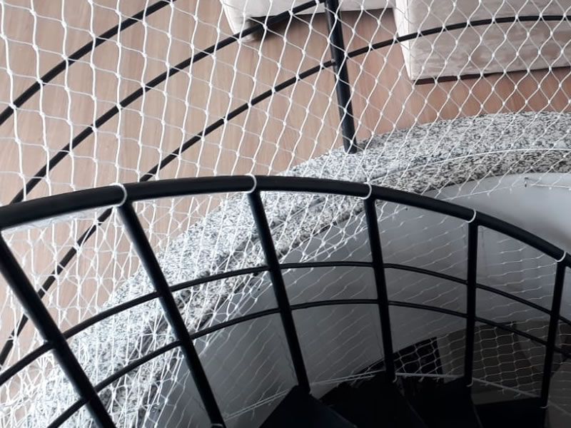 Instalação de rede de segurança em Itajaí