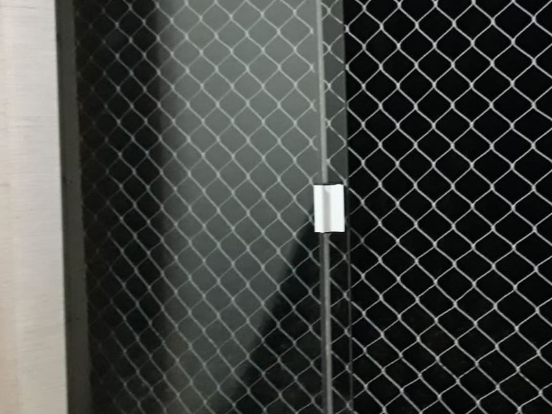 Garanta a segurança de crianças com tela de proteção em Itajaí