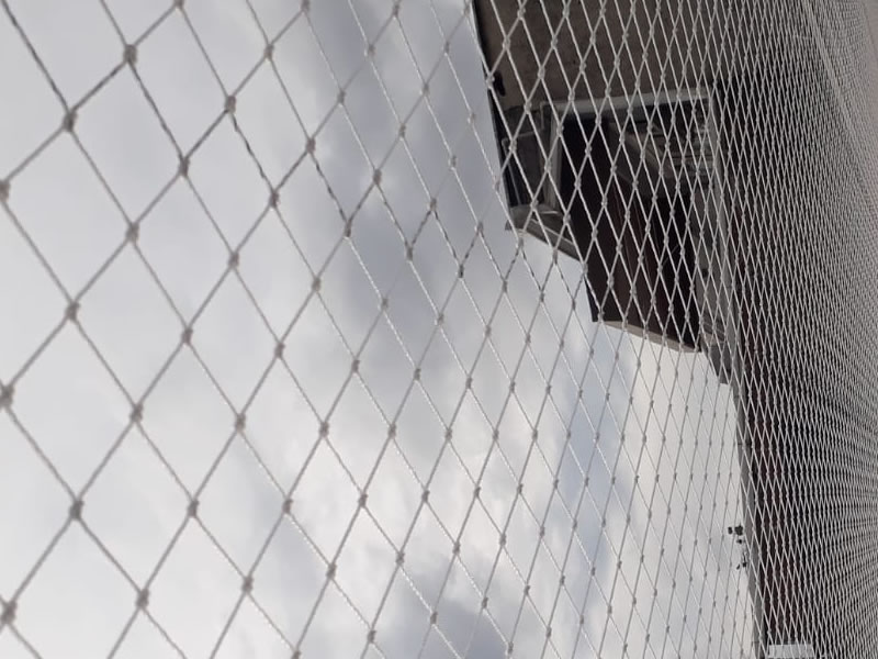 Redes de segurança para quadras em Itajaí