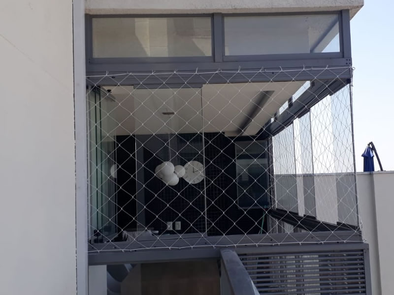Instalação de tela protetora em Portal, Itajaí